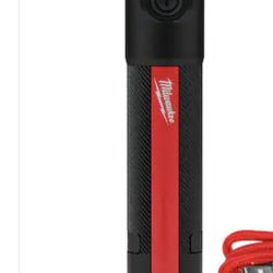 Milwaukee Rechargeable Flash Light With Magnet