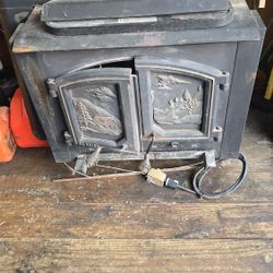 stove fits 36 inch fireplace opening with 2 fans