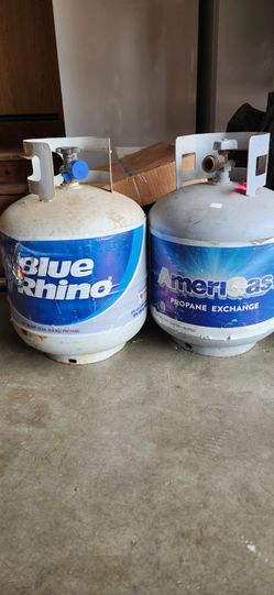 2 propane tanks