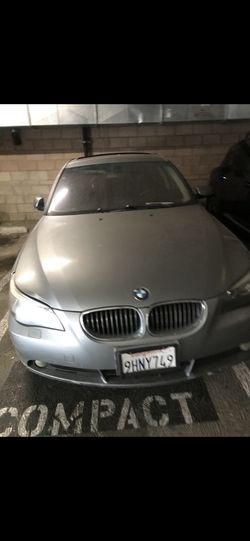 2006 BMW 525i