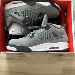 Jordan 4 Retro “Cool grey” Sz 11 