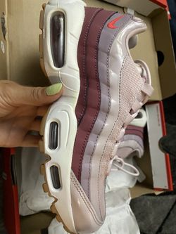Nike women’s air Max 95