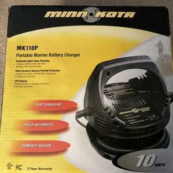 Minn Kota Marine Battery Charger-new, Never Used-still In Box