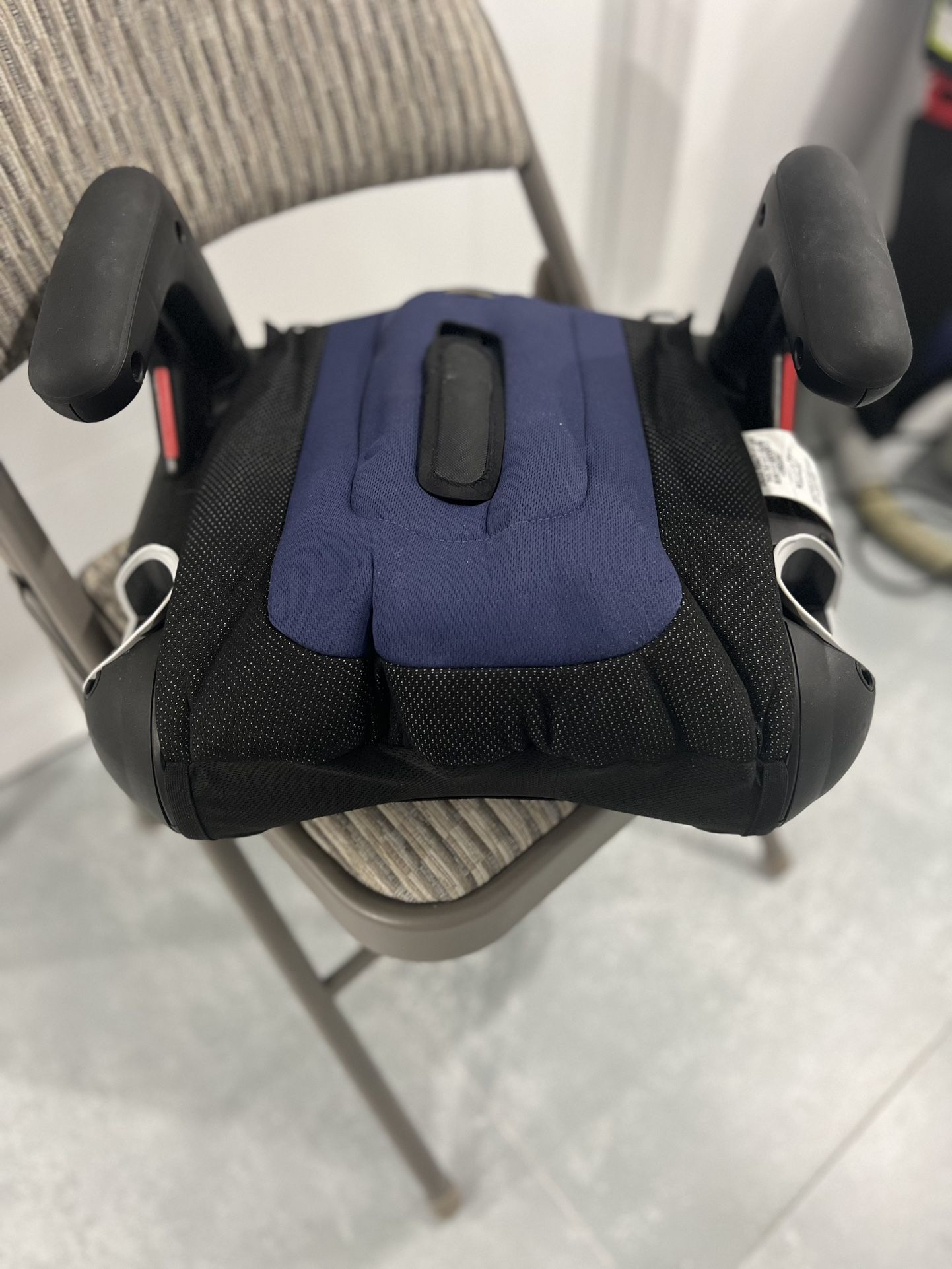 GRACO Booster Seat With Back