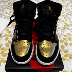 Jordan Gold Toe 1s Size 8.5