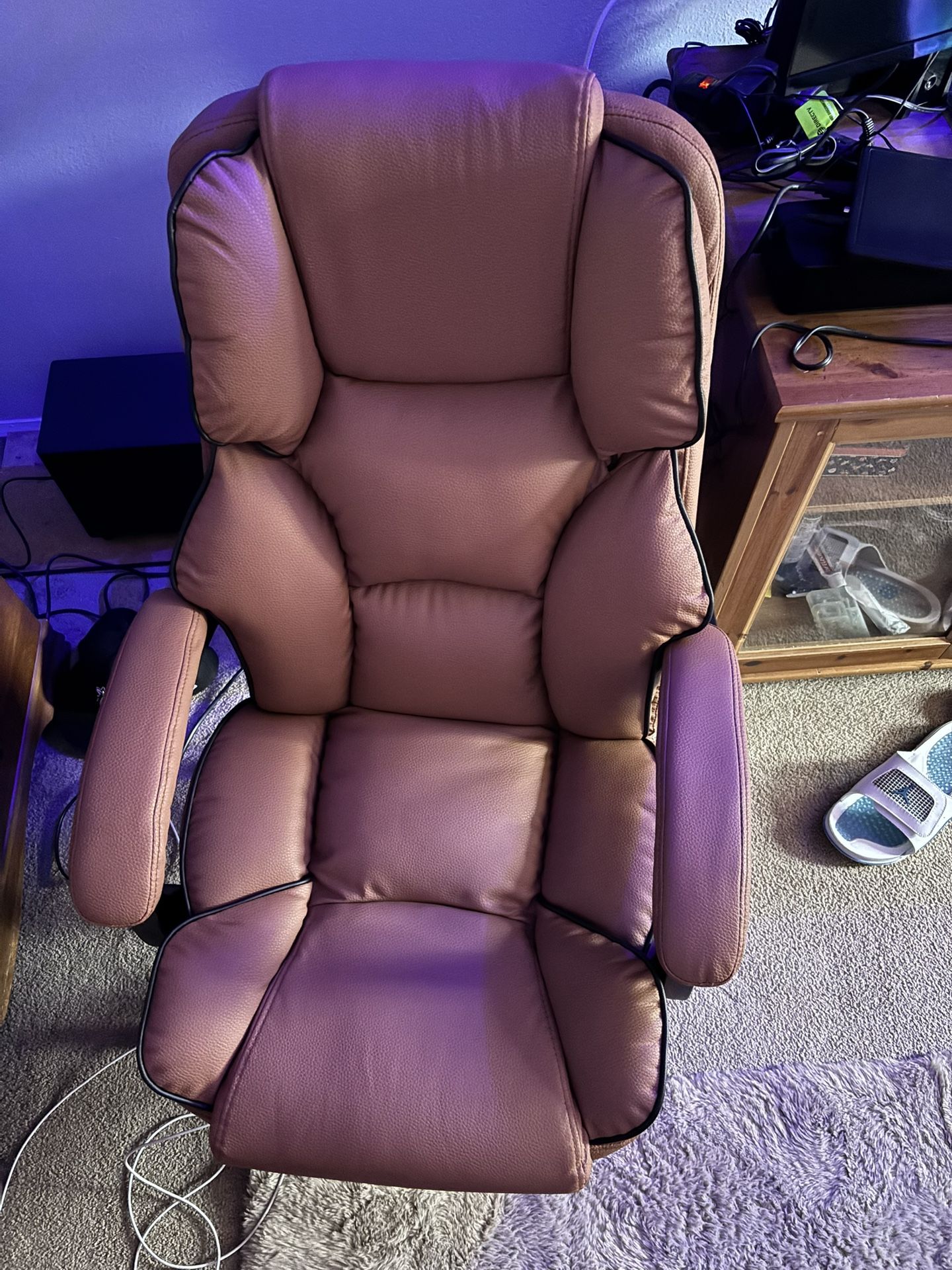 Brand New Out The Box Reclining Soft Cushion Chair
