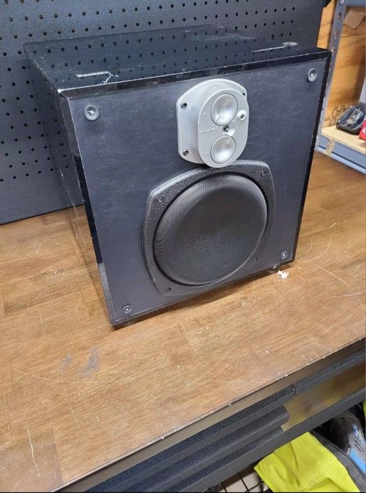 Energy Encore 8 Powered Subwoofer 8" Woofer Made In Canada