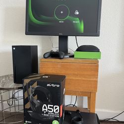 XBOX Series X GAMING BUNDLE