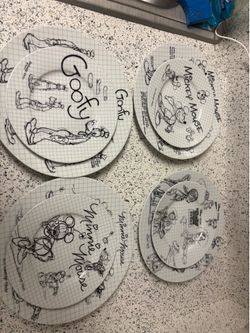 Dish set of 4- Disney sketch