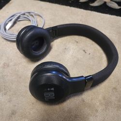 JBL Wireless BT Headphones