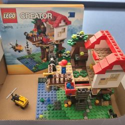Lego Creator 3 In 1 Tree house Set
