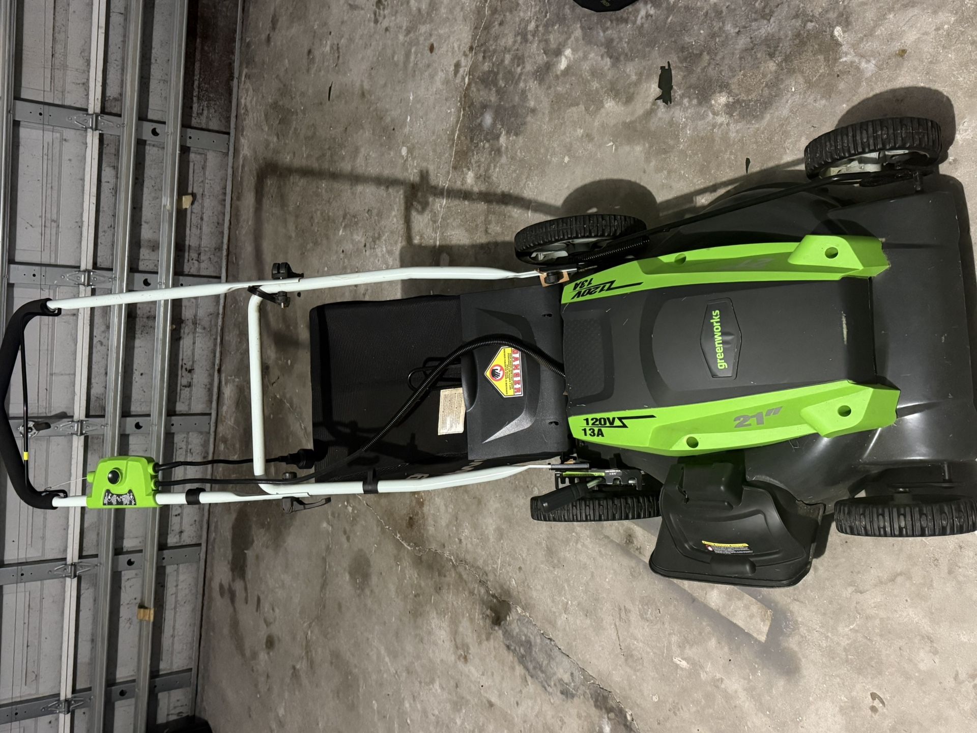 Lawn Mower (electric)