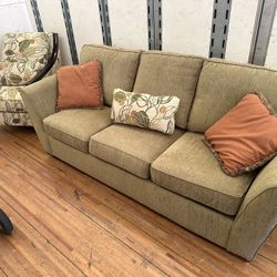Sofa chair Combo $100
