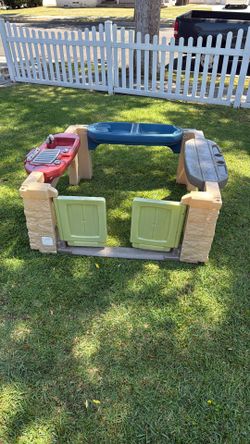 Kids Outdoor Kitchen Playset