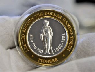 Billy the Kid Pioneer Casino .999 Fine Silver Strike