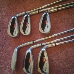 Callaway Strata Irons New Grips