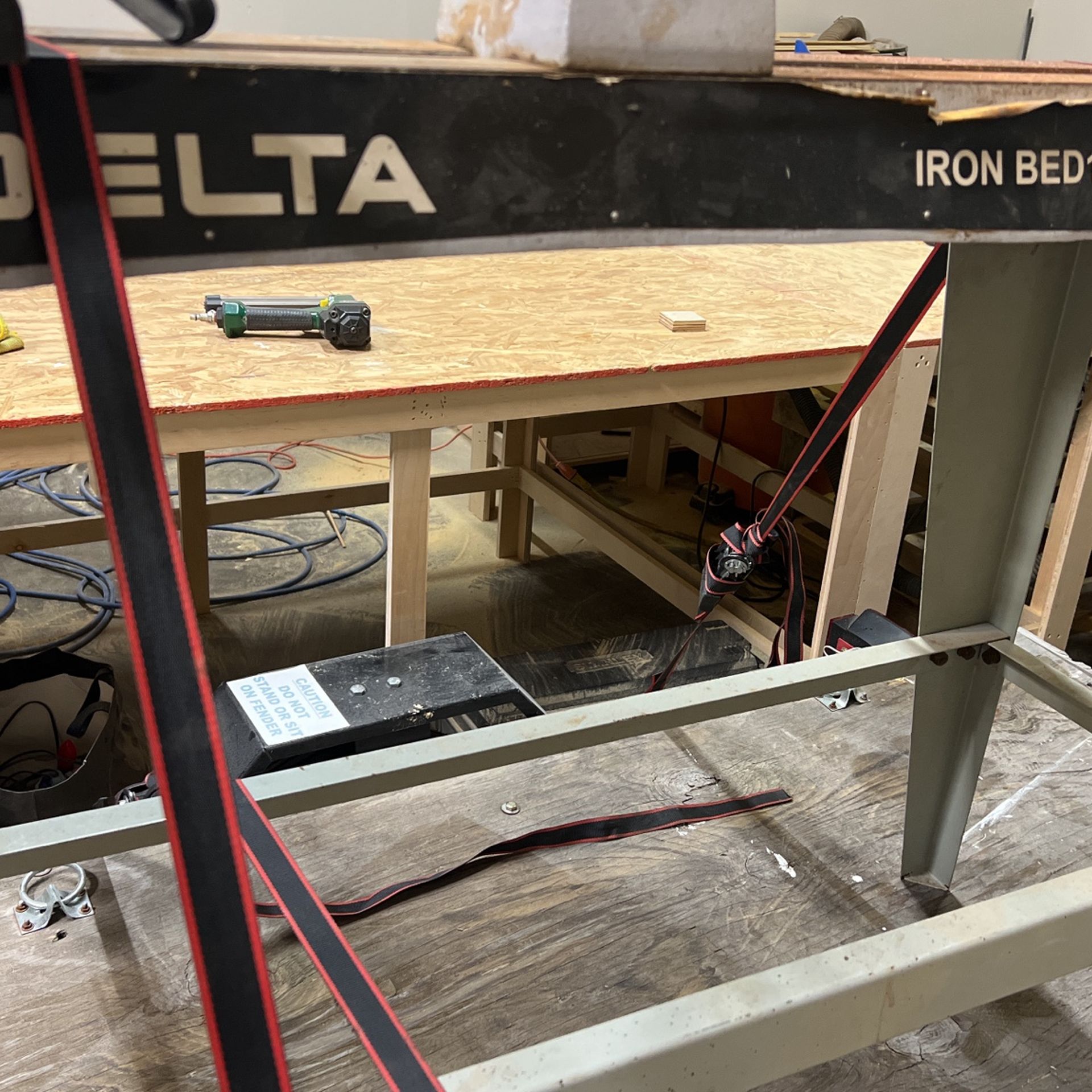 Delta Iron Bed 1440 Wood Lathe for Sale in Houston, TX OfferUp