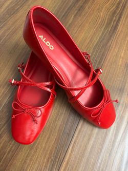 Red Aldo Flats