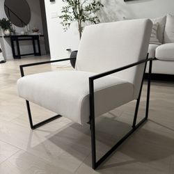 Modern Arm Chair 