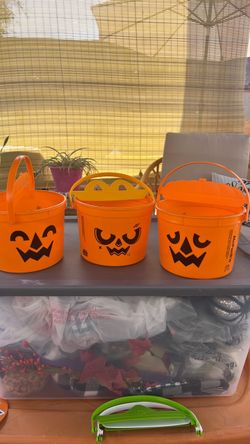 Mc Donald's Boo Buckets