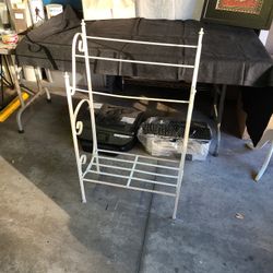 Iron Hanger