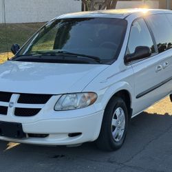 202 Dodge grand caravan Sport 