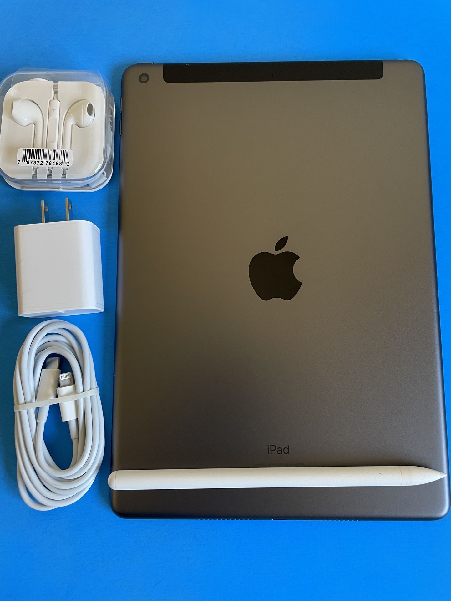 Apple IPad 8th Generation (10.2” Retina / Touch ID / 2020) Wifi + 