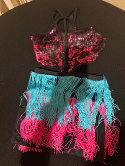 peaOne piece costume