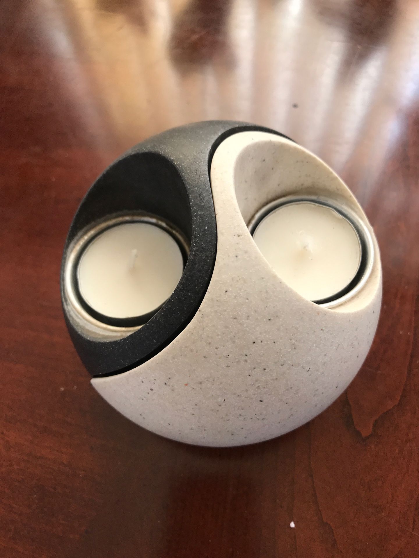 Yin Yang candle holder