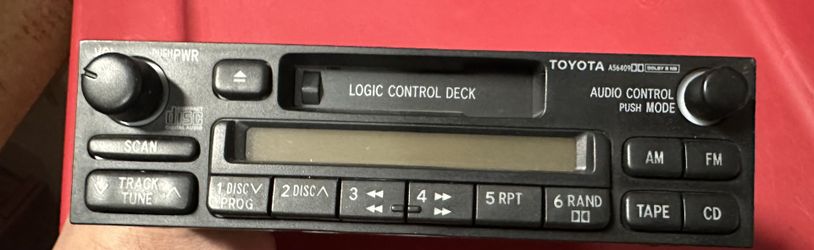 98-02 Toyota Corolla OEM Radio/Tape Player