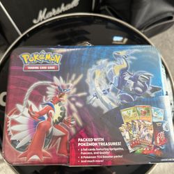 Pokémon Collector Chest Trading Cards 