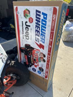 Power Wheels Jeep Wrangler 12V Red And Black Ride On Vehicle