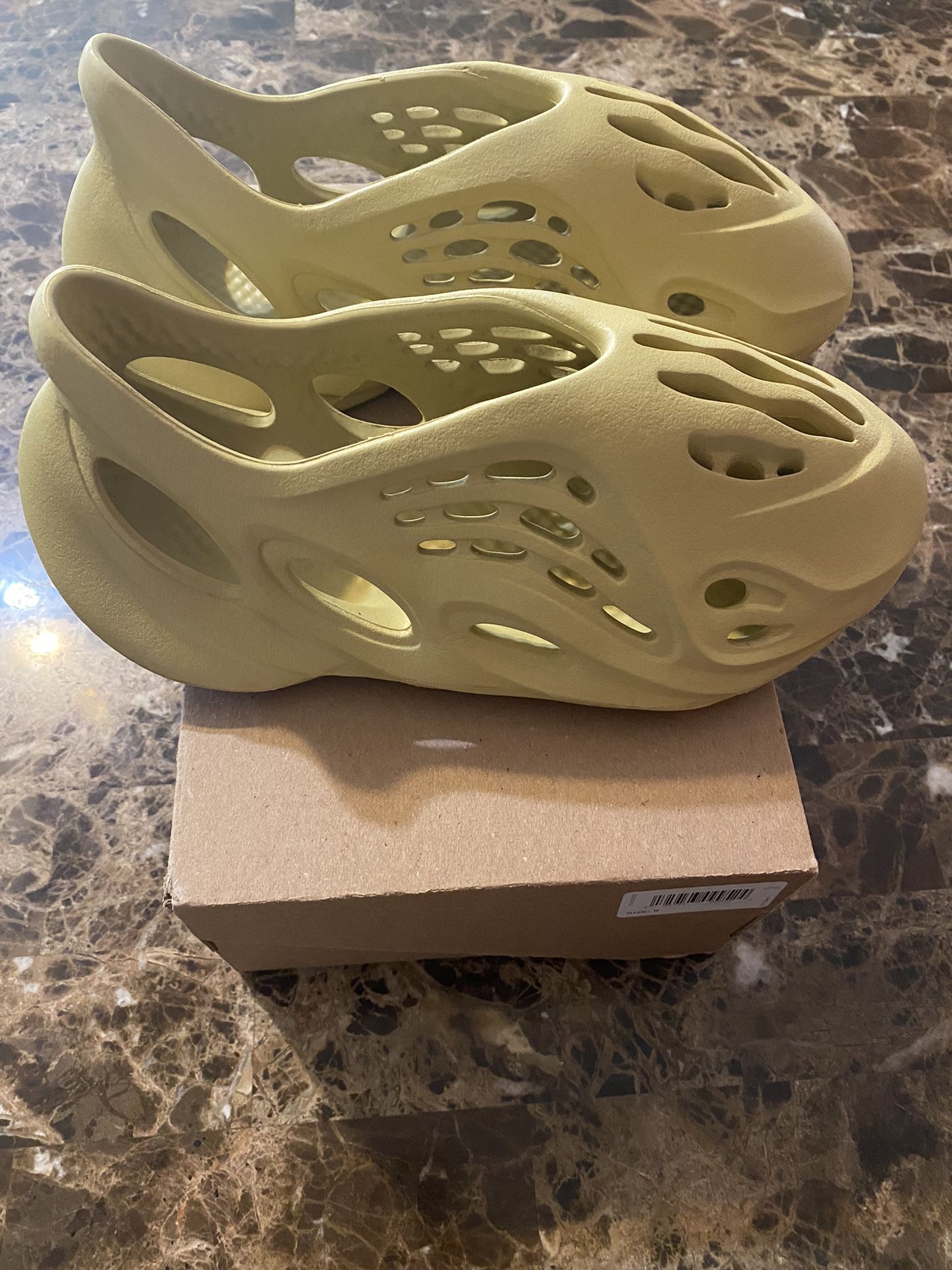 Take A Look About Foam Runner Size 9