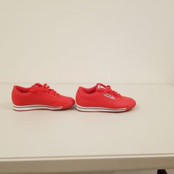 REEBOK WOMEN'S 7 ATHLETIC SHOE