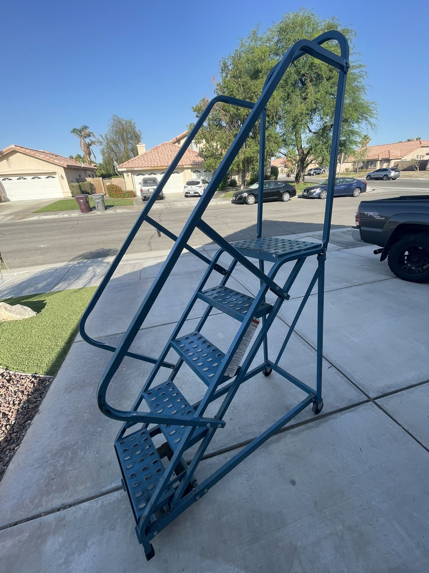 Rolling Steel Ladder
