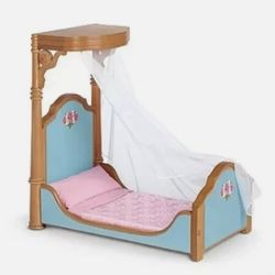 American Girl Cecile's Bed & Bedding Set