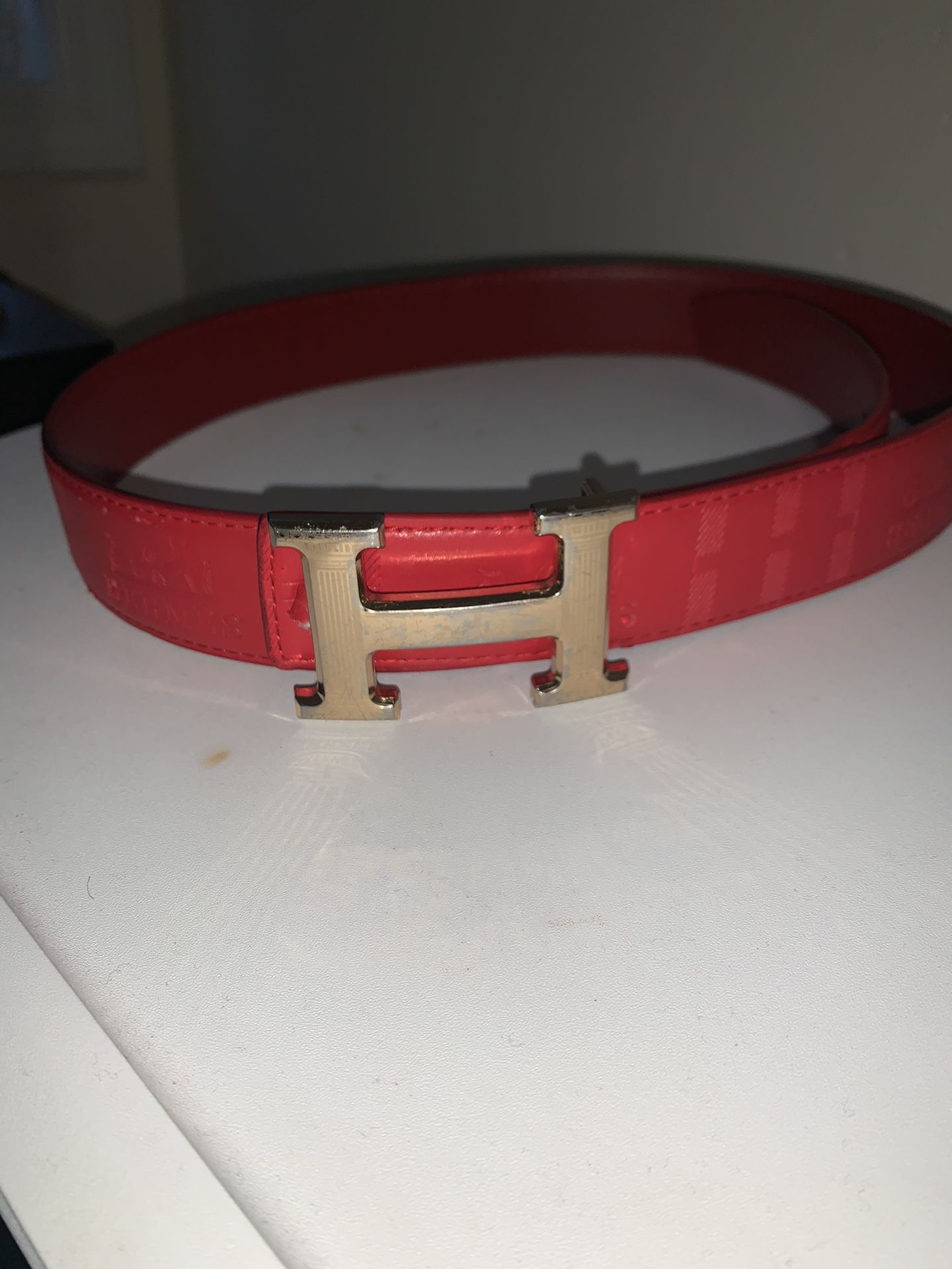 Red Hermès Belt