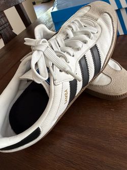 Adidas size 8