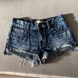 Size 1 Bullhead Jean Short