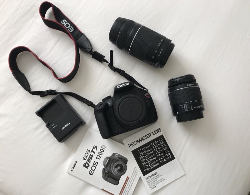 Camera Canon Rebel T5 EOS 1200D for sale