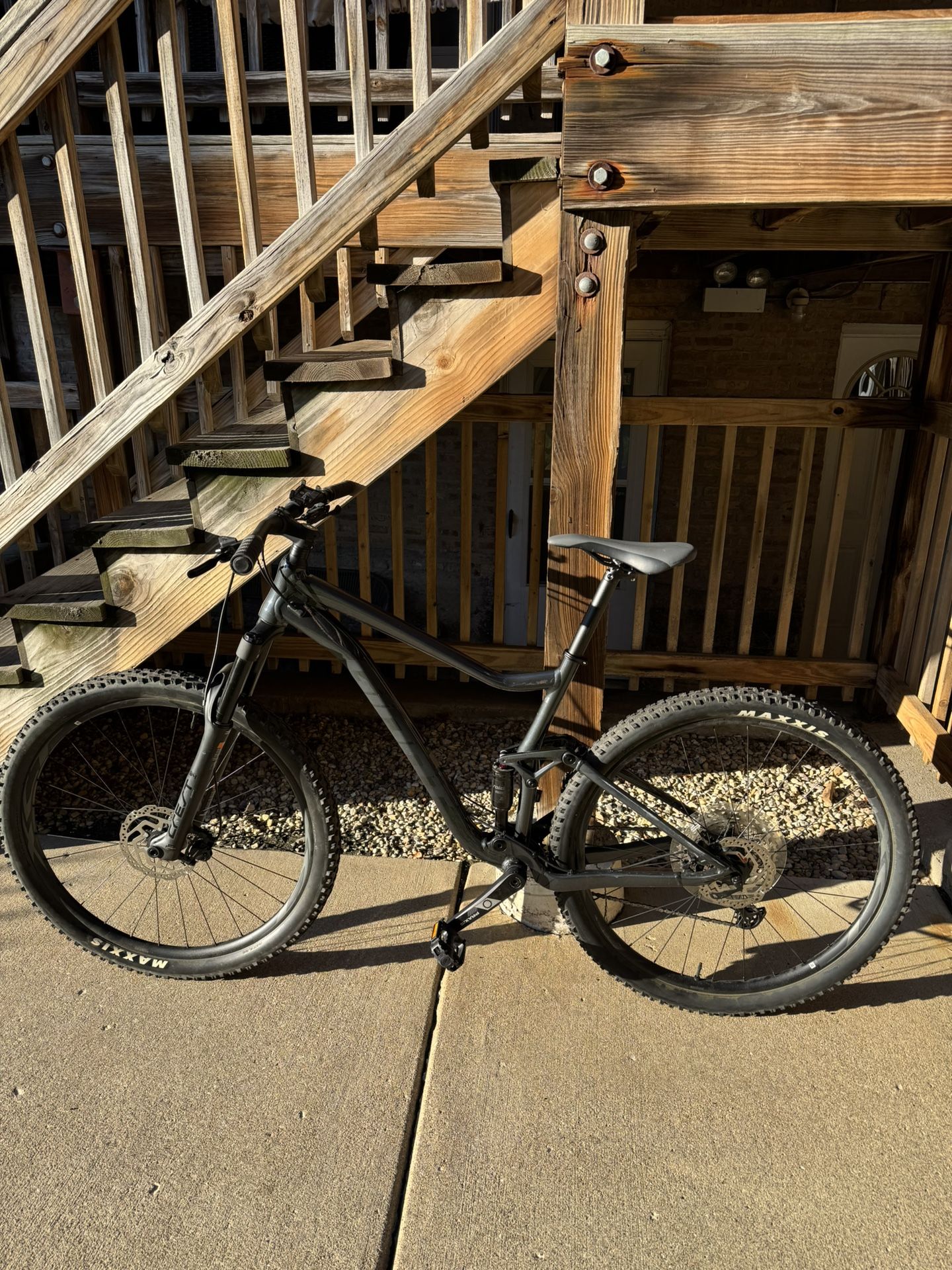 Giant Stance 2 Bike, Bicycle