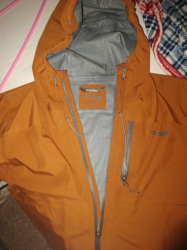 Sitka Gear medium sized Rain Coat