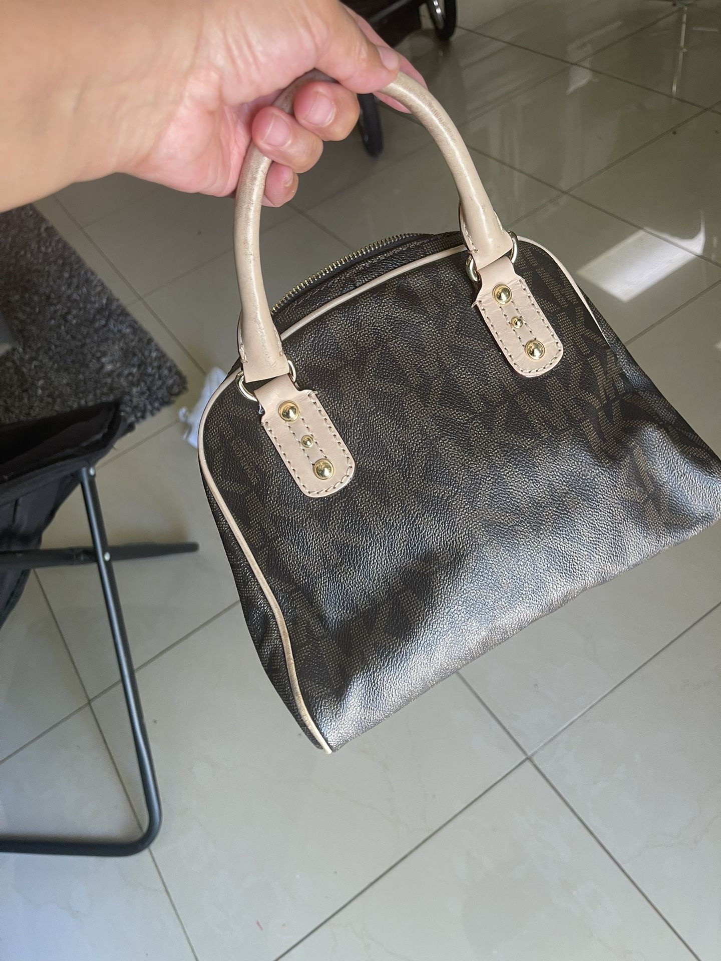 MK Bag Price Firm