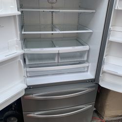 4 Door Kenmore Stainless Steel Frenchdoor Refrigerator With Water And Ice 