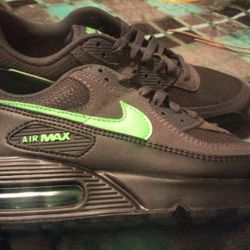Dark Grey And Lime Green Men's Size 8 Forces