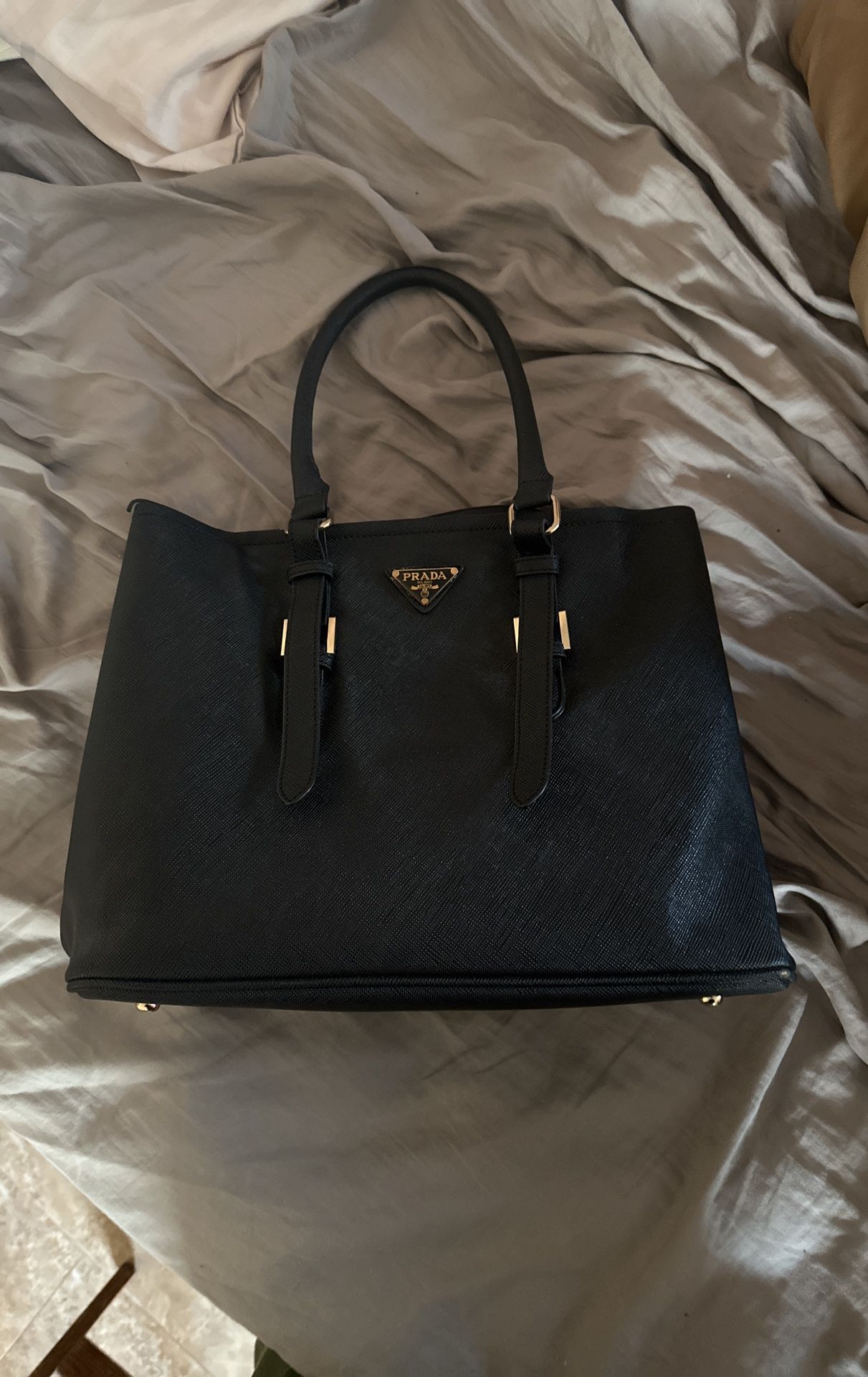 Authentic Prada Saffiano Cuir Tote Bag