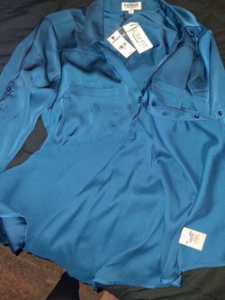 Express blue wonens long sleeve bouse