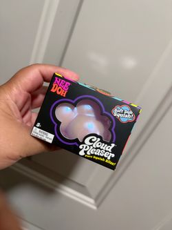 Cloud Pleaser Needoh