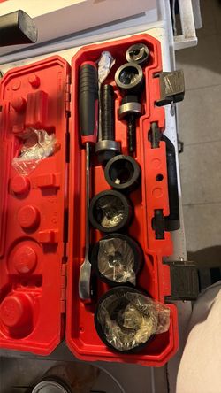 Milwaukee hole punch kit