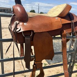 Roping Saddle 